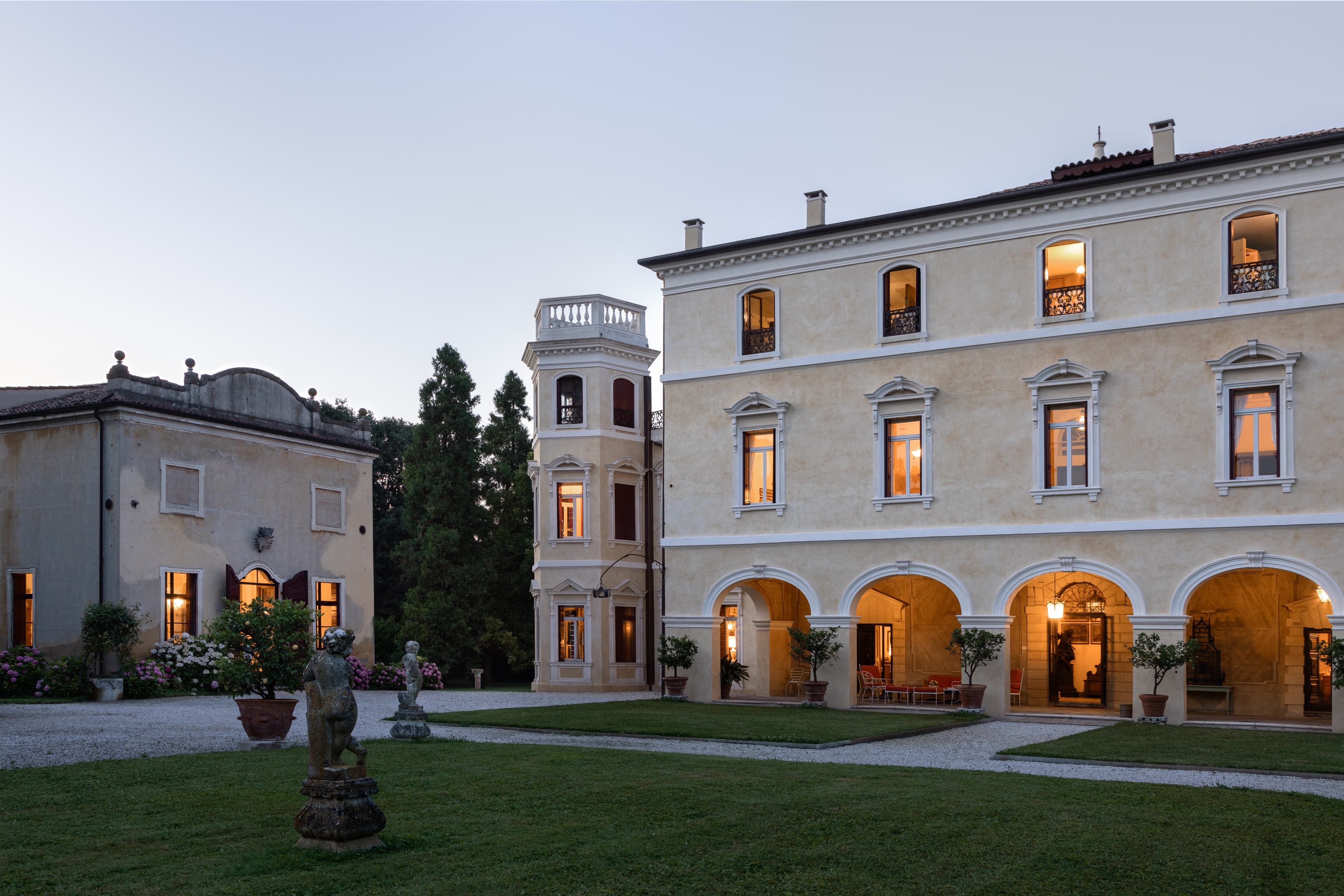 Villa Albrizzi facade at sunset