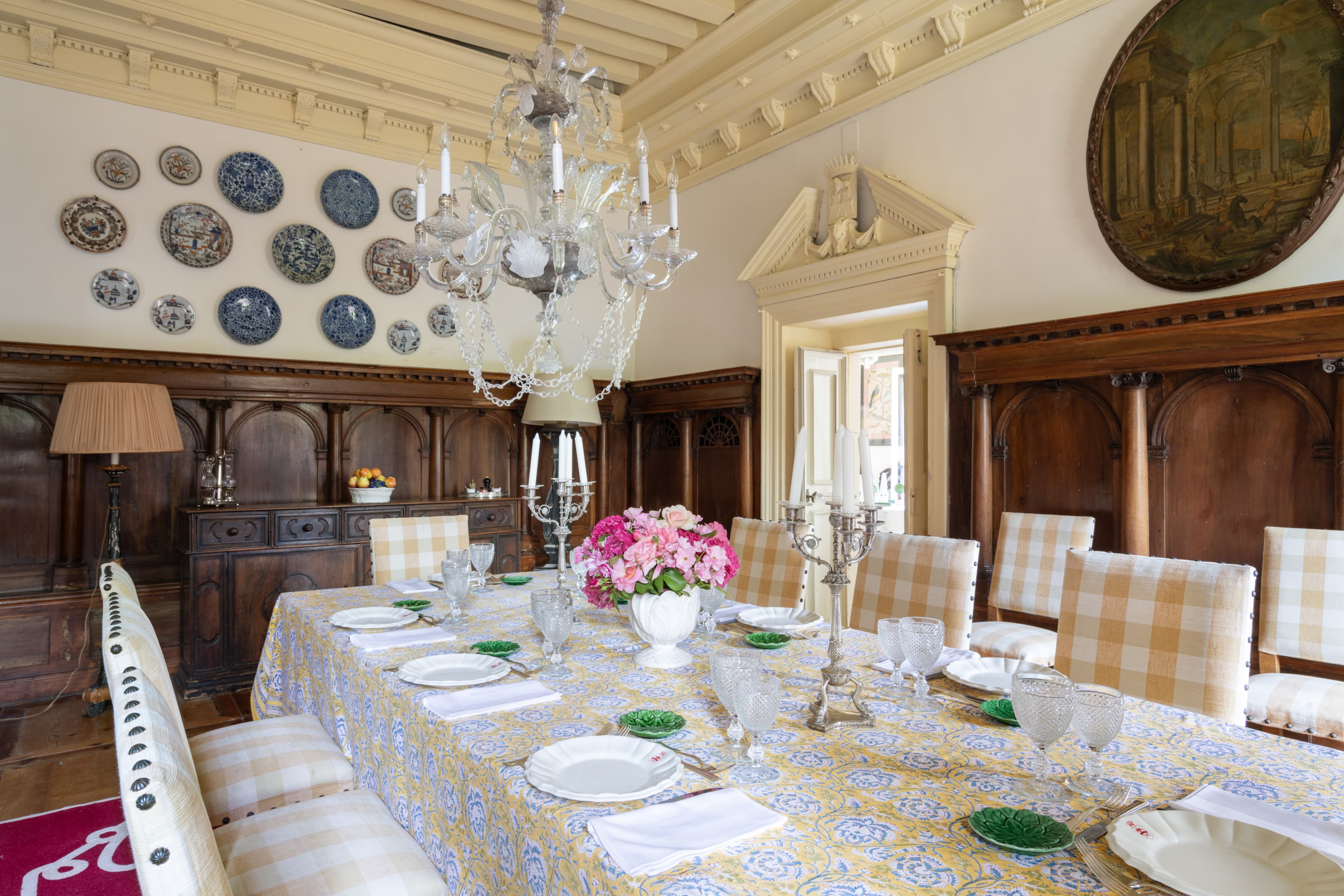 The dining hall of Villa Albrizzi