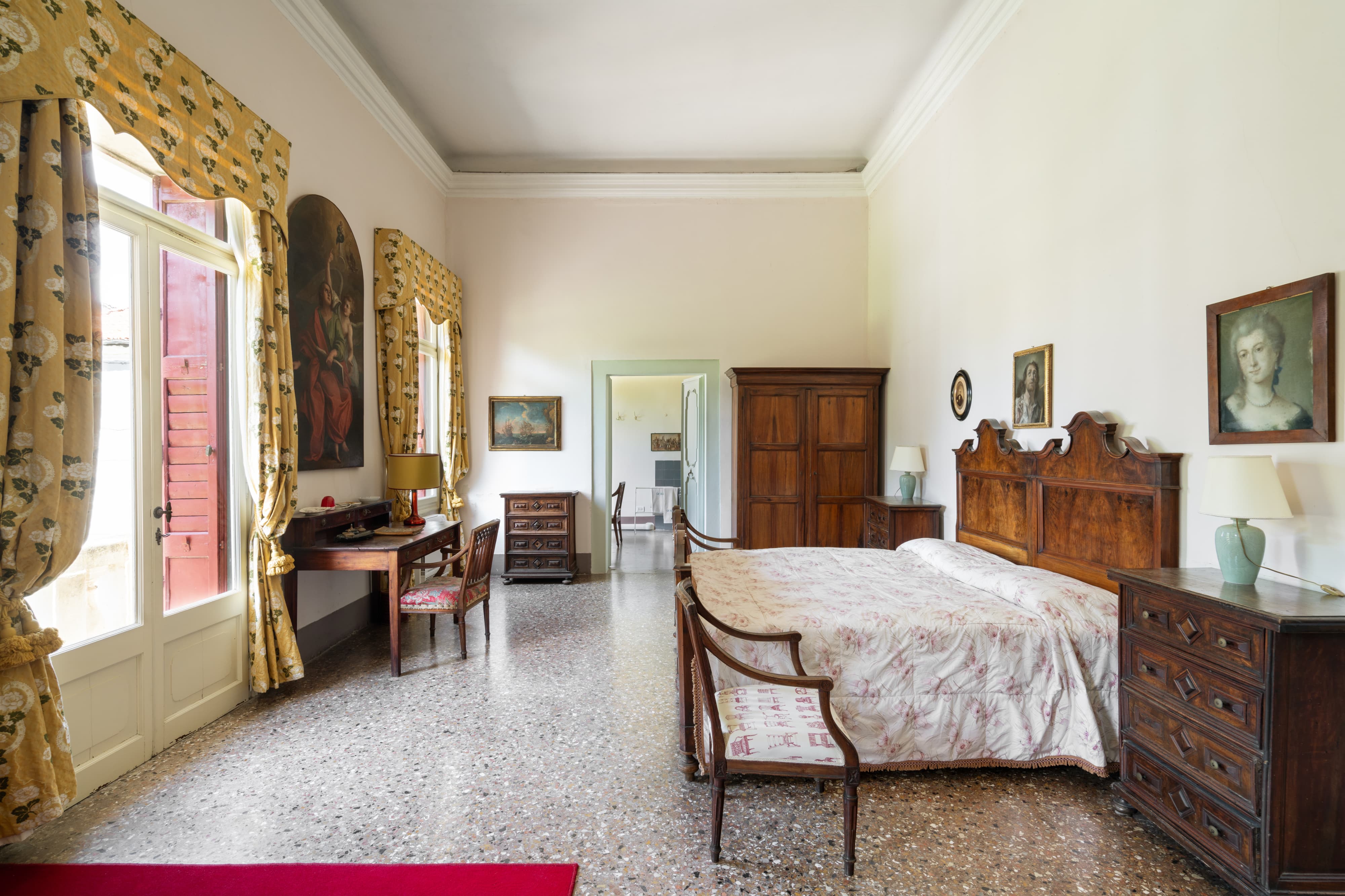 The Yellow Chamber of Villa Albrizzi